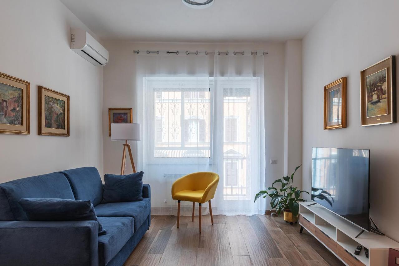 Piazza Re Di Roma Comfy Apartment Exterior foto