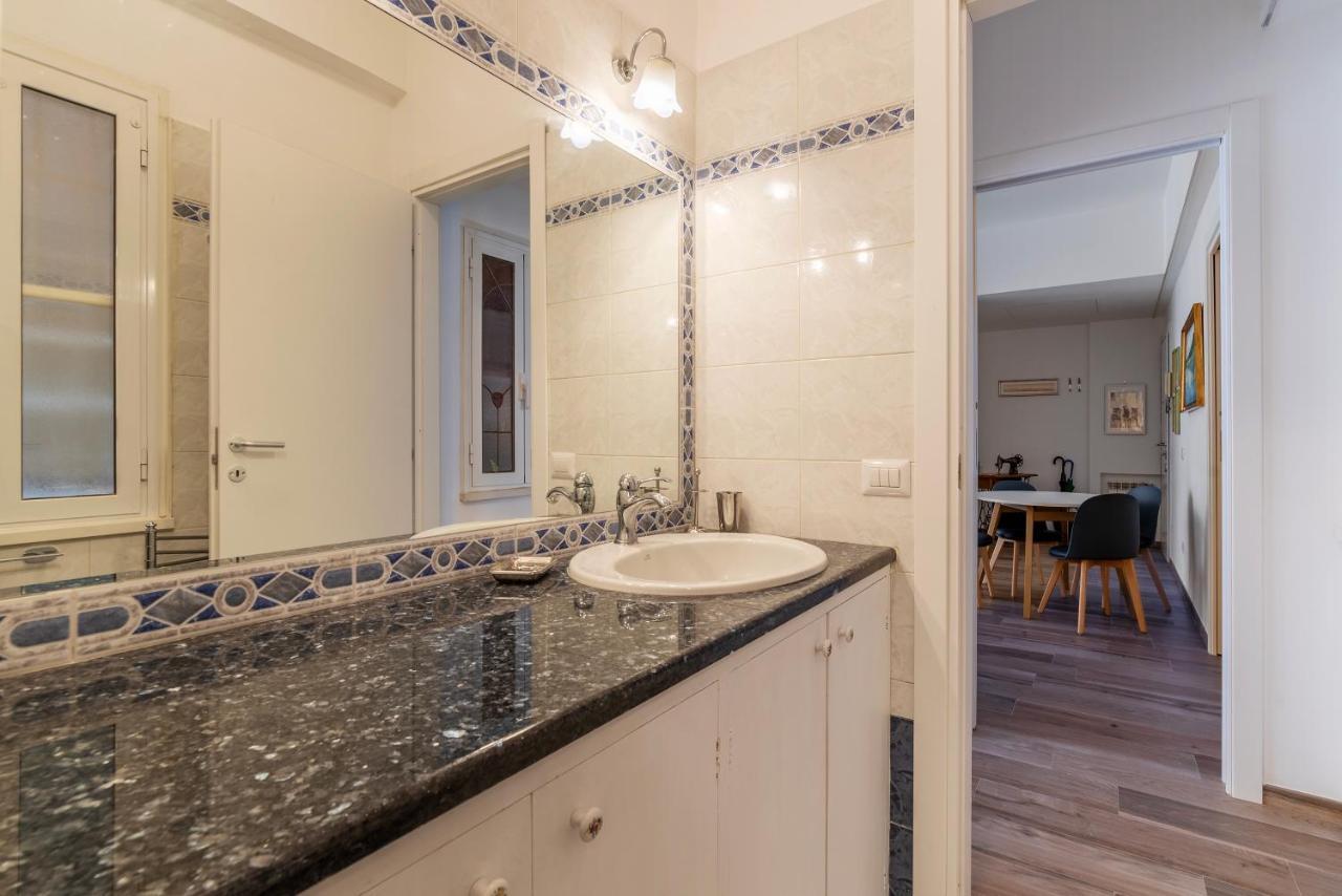 Piazza Re Di Roma Comfy Apartment Exterior foto